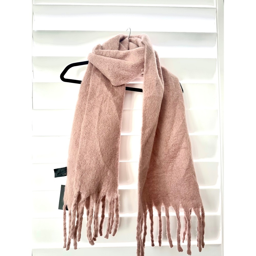 K.I.T. Keep It Trendy Oversized Fuzzy Scarf Dusty Rose Pink Tassel Fringe UF887B
